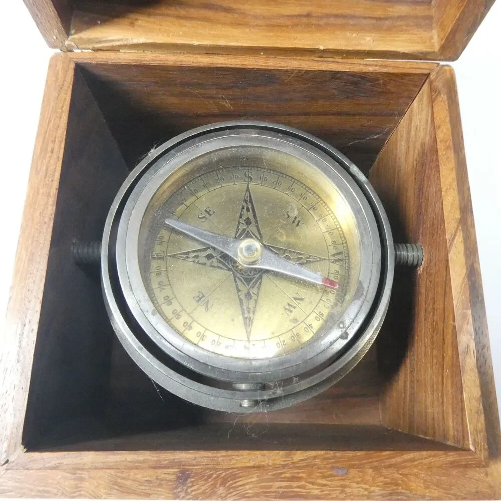 Brass Compass w/Wooden Box Nautical Maritime Vintage Style